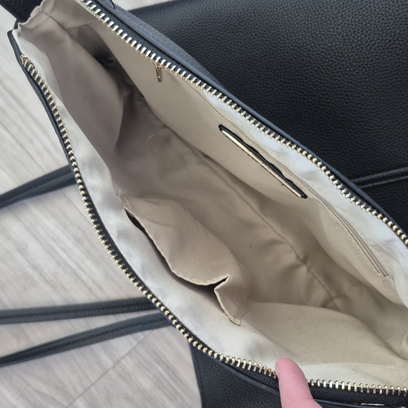 Black Textured Tote Bag - Picture 5 of 6